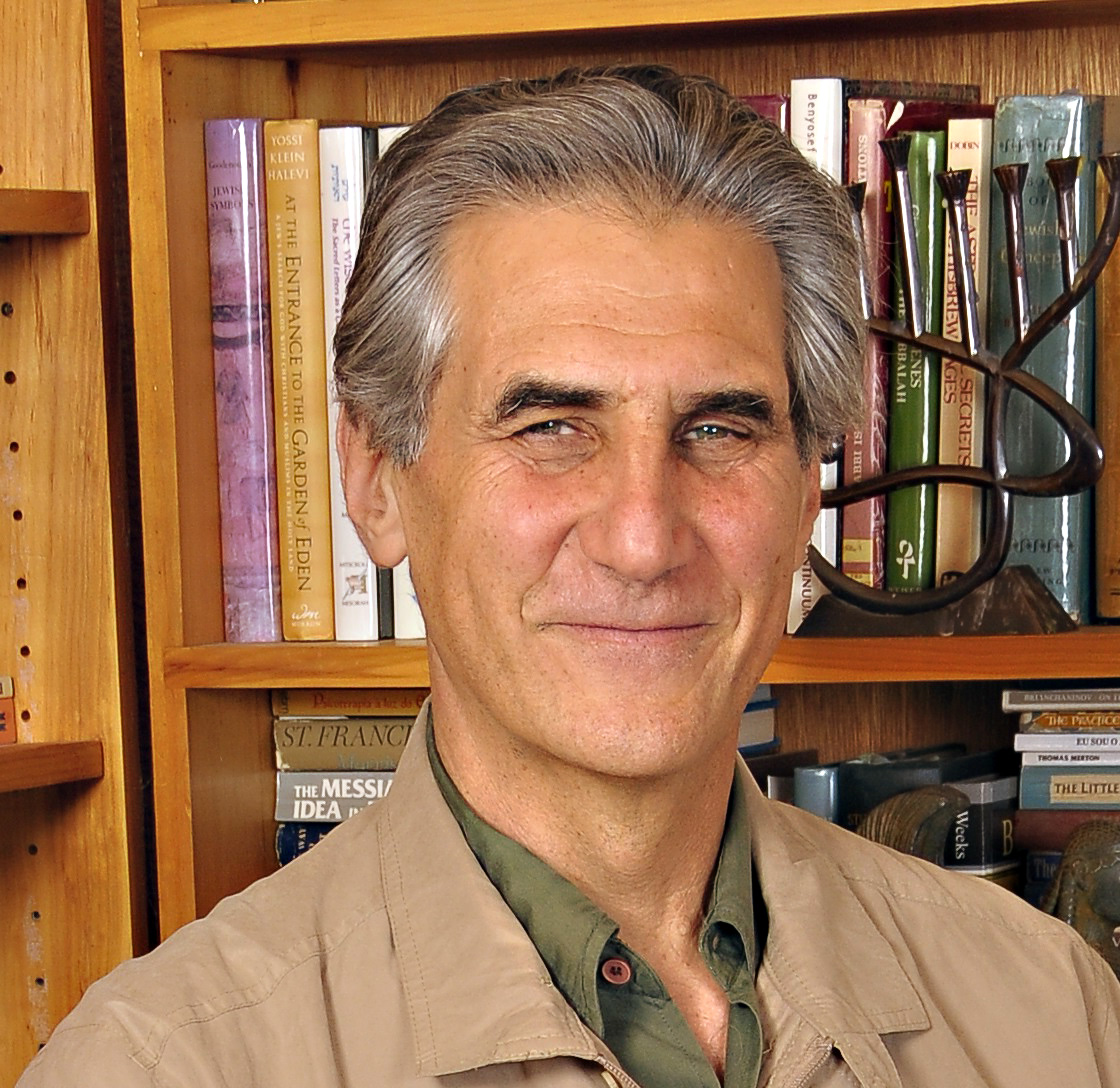 Shimaine Holley headshot